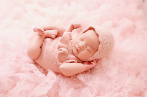 明港宝宝几个月可以抬头 明港宝宝几个月可以抬头