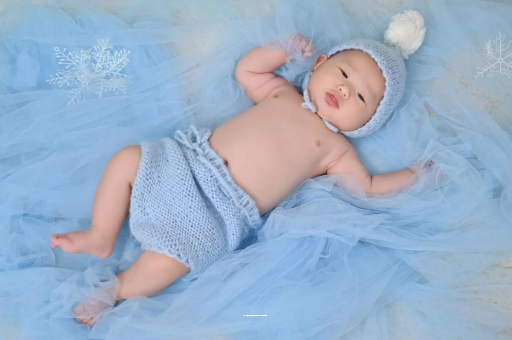 明港宝宝睡觉摇头 明港宝宝睡觉摇头